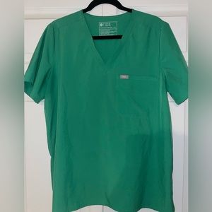 FIGS Safety Green FREEx Catarina one pocket scrub top -XL